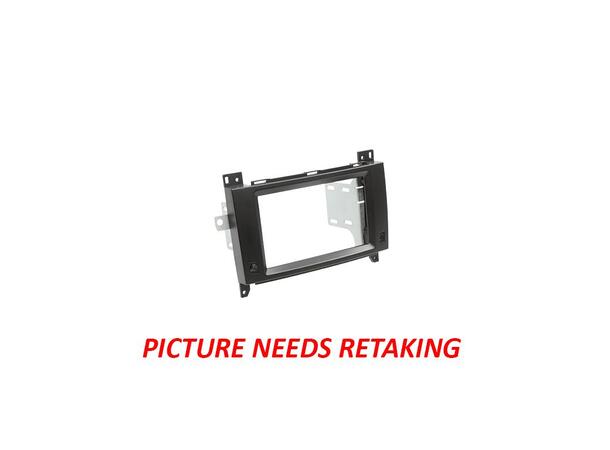 Connects2 Premium monteringskit 2-DIN MB Vito/Viano (2006 - 2014)